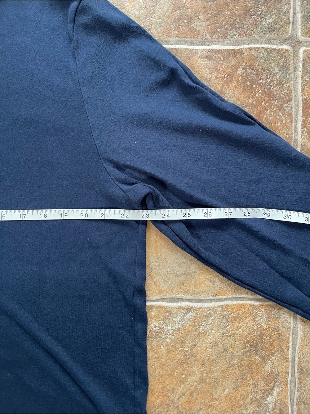 Todd Snyder Interlock Jersey Turtleneck in Navy - Picture 5 of 7